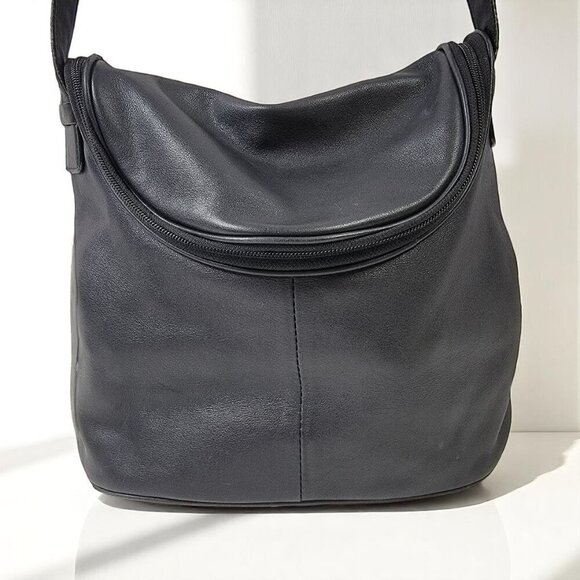 Maxx New York Black Leather Shoulder Bag – Sleek, Soft & Stylish Utility - Picture 1 of 10